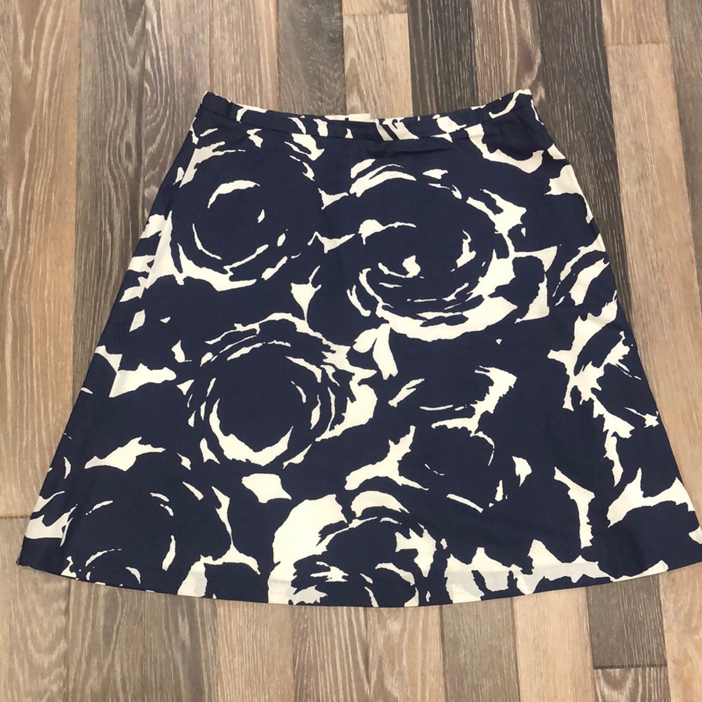 J. Crew Factory Navy & white Floral A-Line Skirt. Excellent condition. Size 6.
